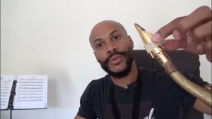 saxophone jouer au juste au saxophone