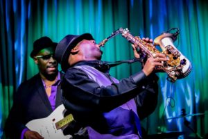 Jouer du saxophone, combien de temp pour jouer au saxophone